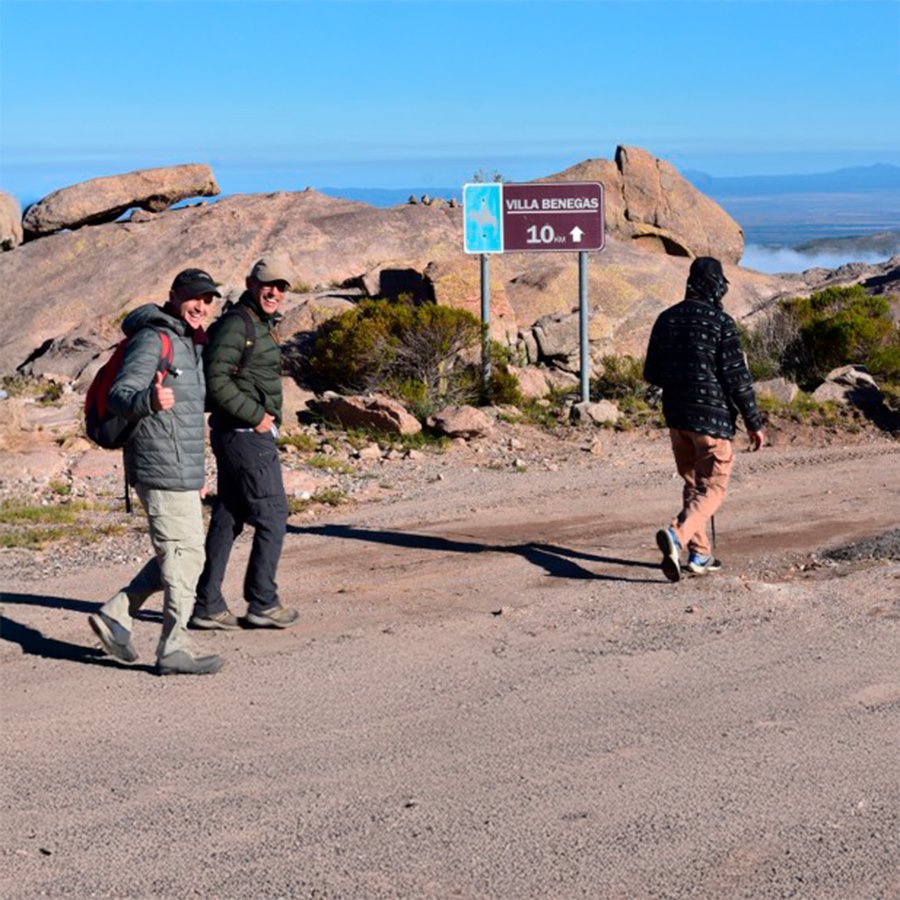 Peregrinación en marcha por el camino de Brochero